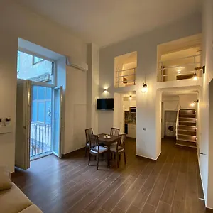silvi.hotels-amalfi.com/